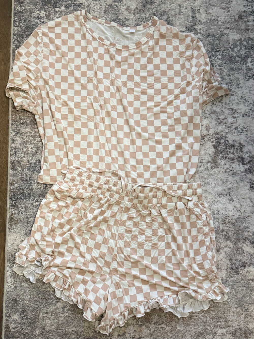 Silks Checkered Pajamas